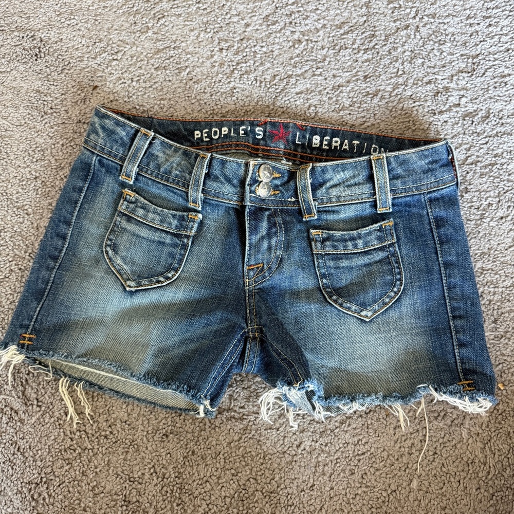 People’s liberation low rise cut off denim shorts with star pockets - Picture 3 of 5
